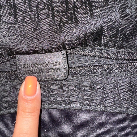Dior Bag - Picture 6 of 7